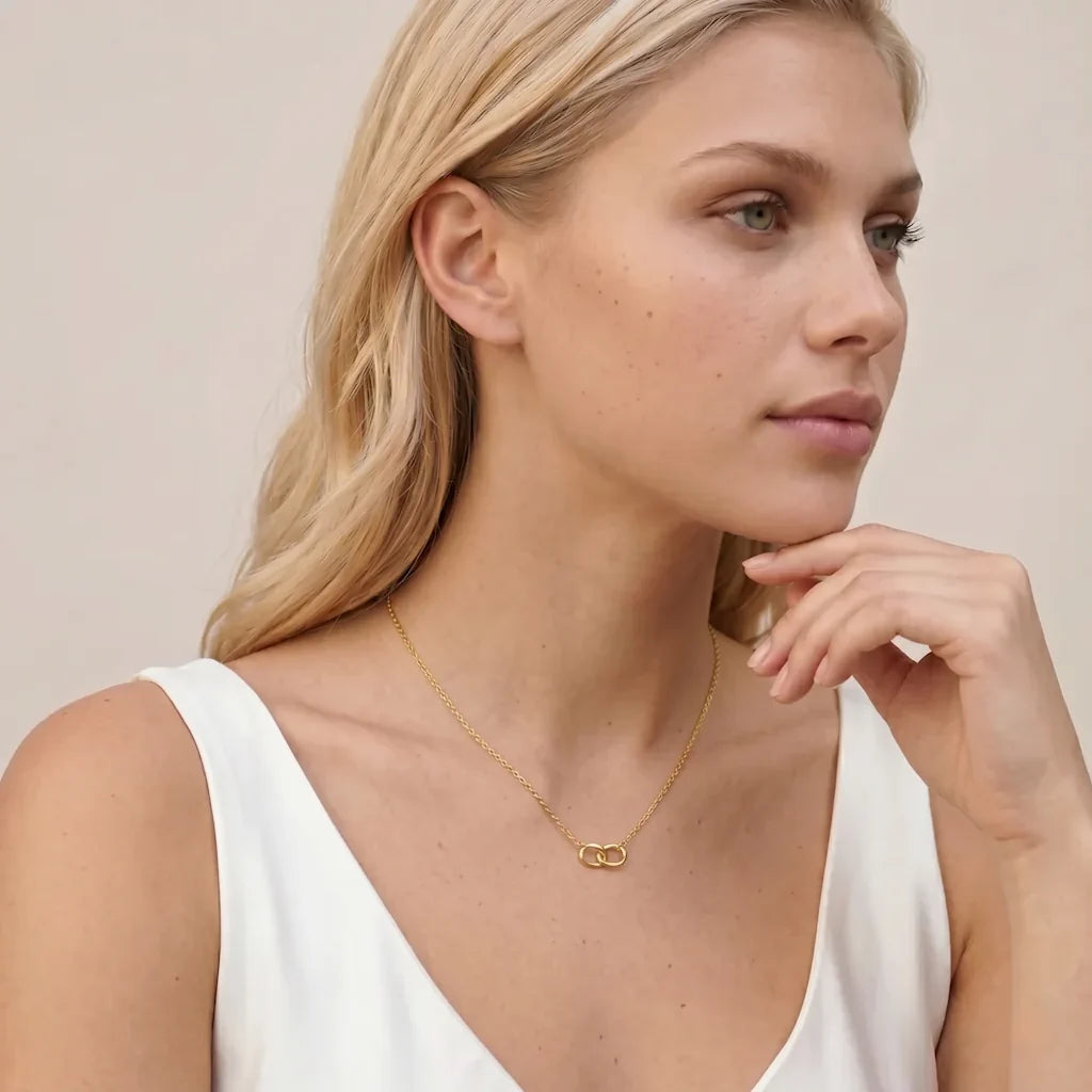 Collier ORNELLA INTERLOCKING