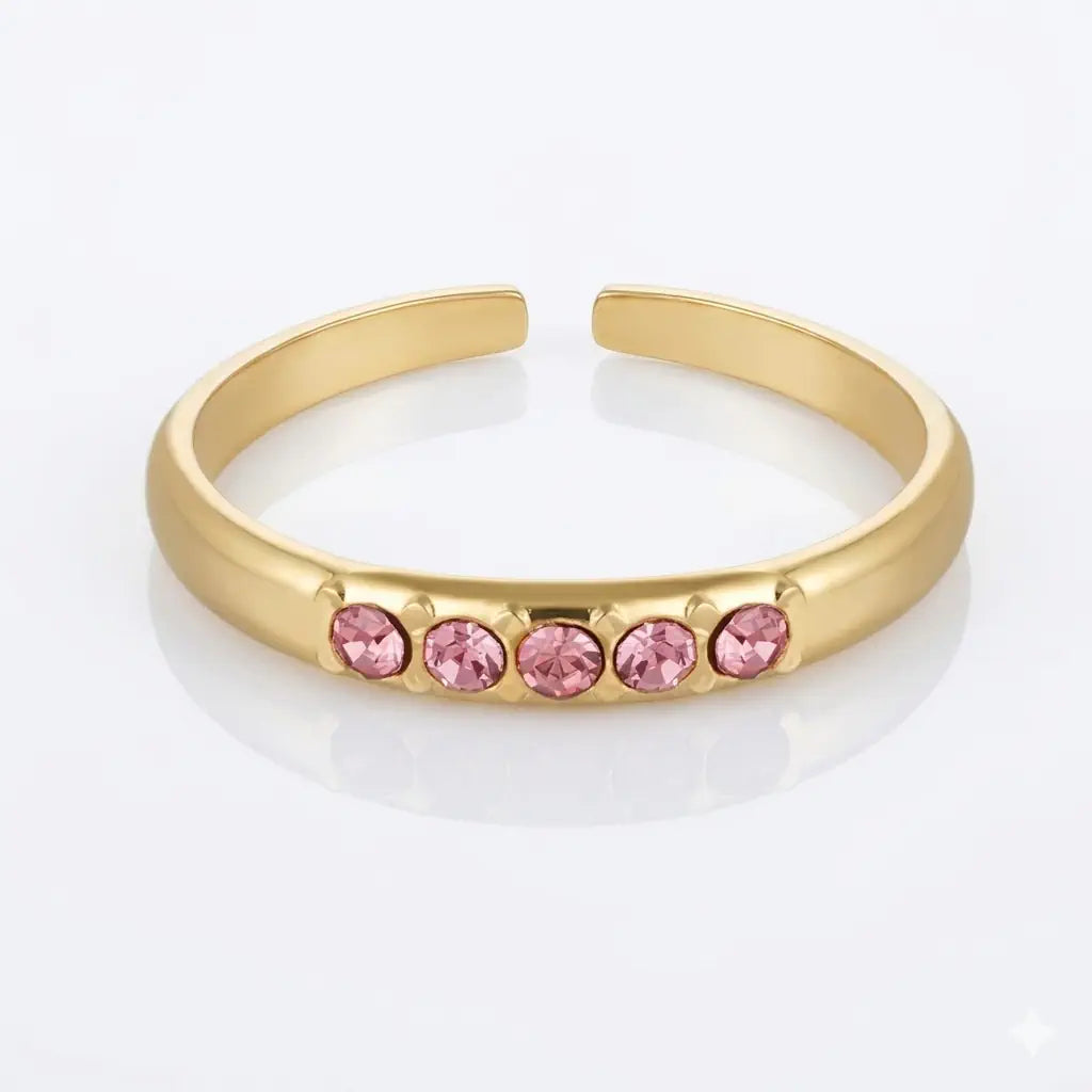 Ariana – Eleganter Ring mit rosa Kristallsteinen aus wasserfestem 316L Edelstahl von René Rose Jewelry