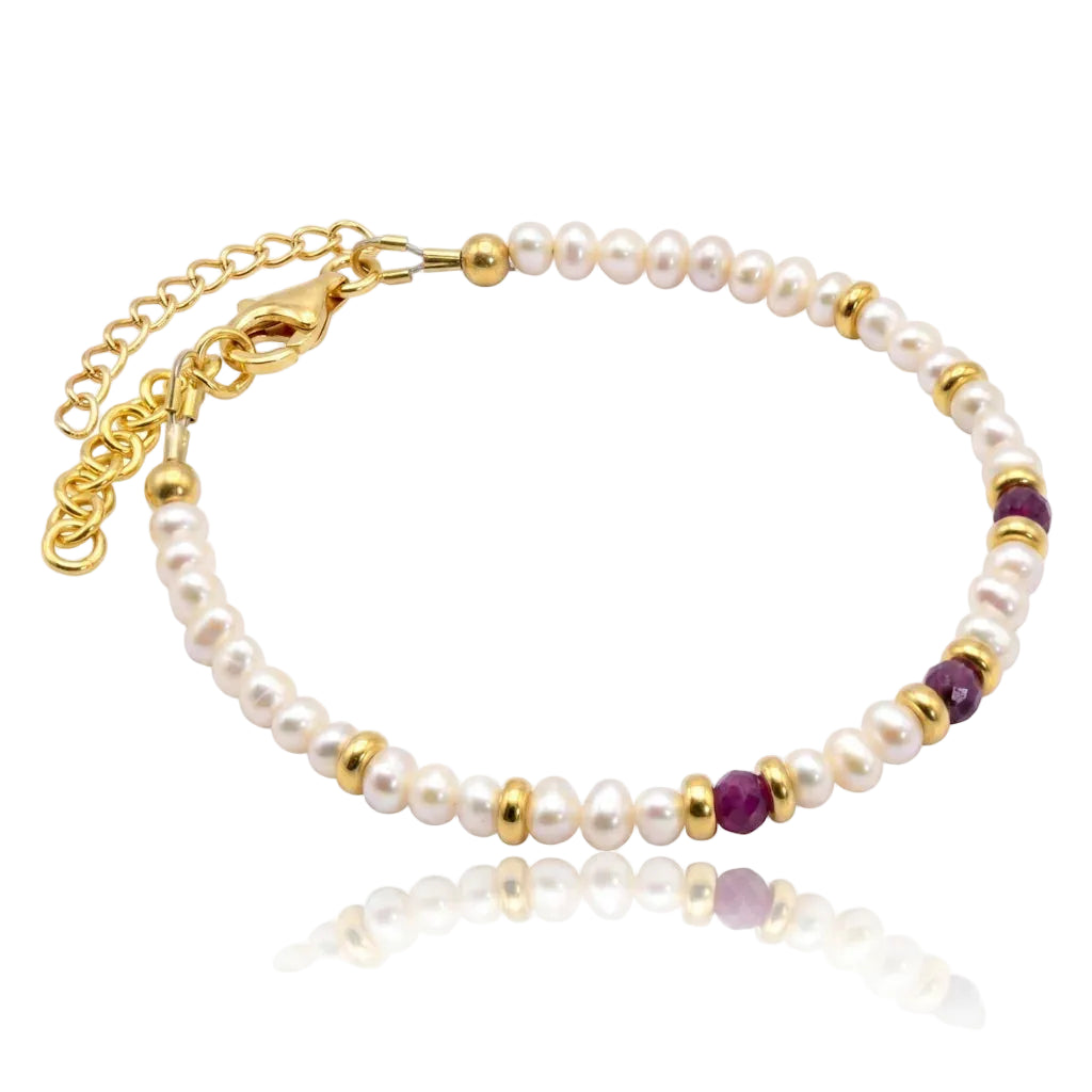 KATIA RUBY – Exklusives Perlenarmband mit rotem Rubin aus 18k vergoldetem 925 Sterling Silber von René Rose Jewelry
