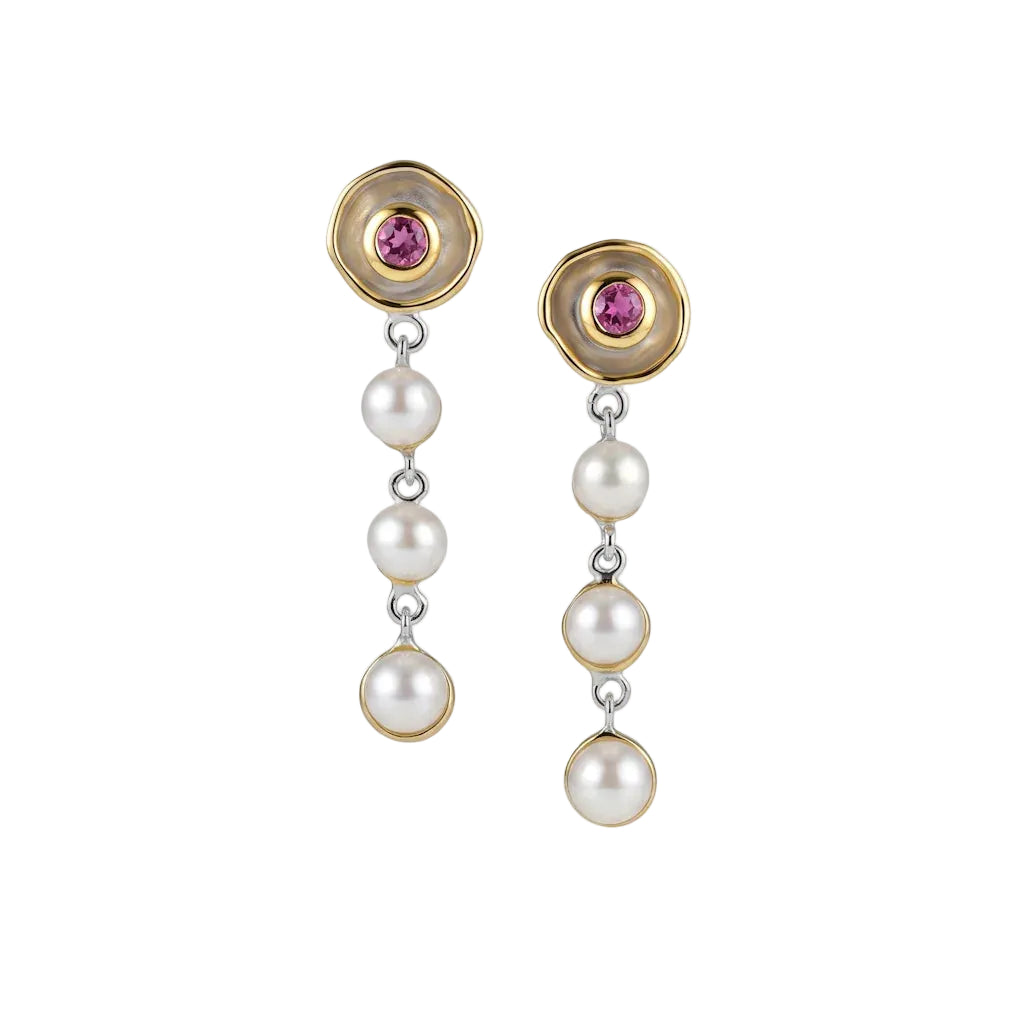 René Rose Jewelry AVELINE luxuriöse Designer-Ohrhänger aus 925 Sterling Silber mit 3 Mikron 22 Karat Gelbgold-Plattierung, Weißrhodium, Rhodolithen, echten Süßwasserperlen und Omega-Verschluss.