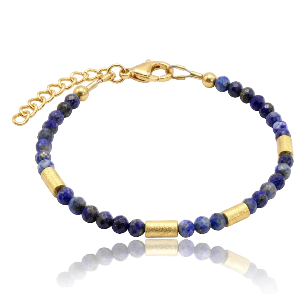 LAGERTHA LAPIS – Exklusives Edelstein Armband mit blauem Lapislazuli aus 18k vergoldetem 925 Sterling Silber von René Rose Jewelry